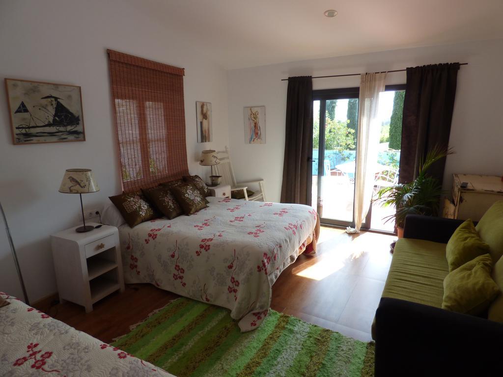 Fonda La Pepa Maca Hotel Monells Luaran gambar