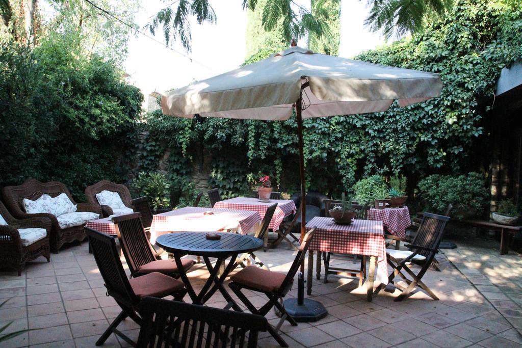 Fonda La Pepa Maca Hotel Monells Luaran gambar