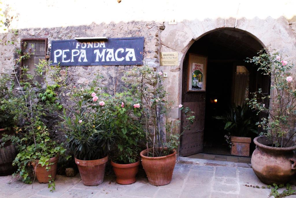 Fonda La Pepa Maca Hotel Monells Luaran gambar