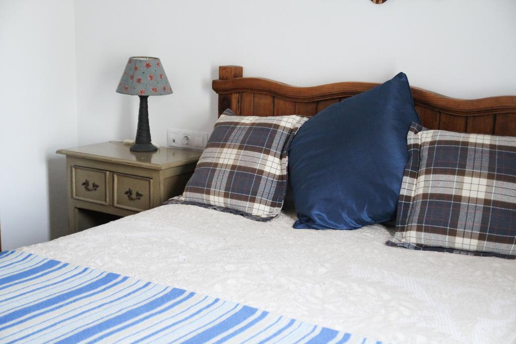 Fonda La Pepa Maca Hotel Monells Luaran gambar